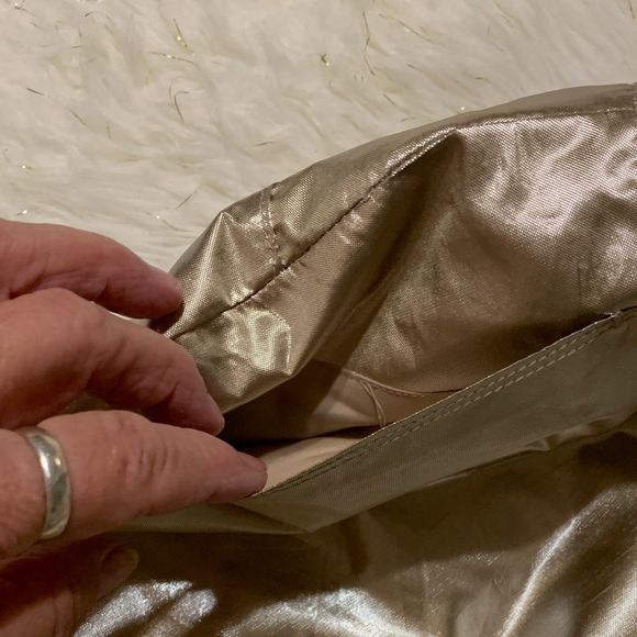 Viventy Chic Metallic Silk Skirt in Lustrous Gold (looks silver in some light) - Picture 9 of 10